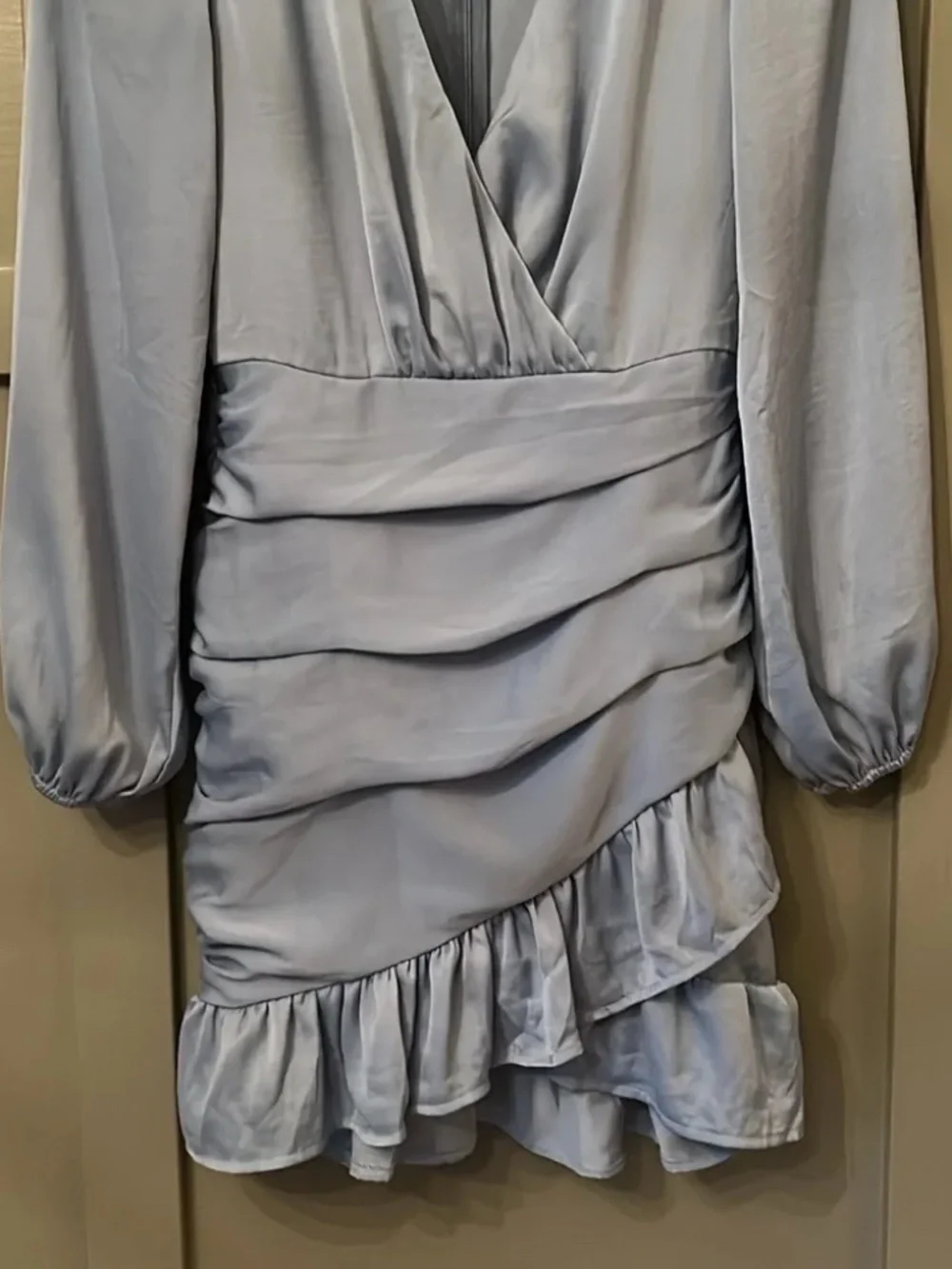 Hello Molly Love Drug Dress Blue Ruched Ruffle Hem Long Sleeve V-Neck Size XS